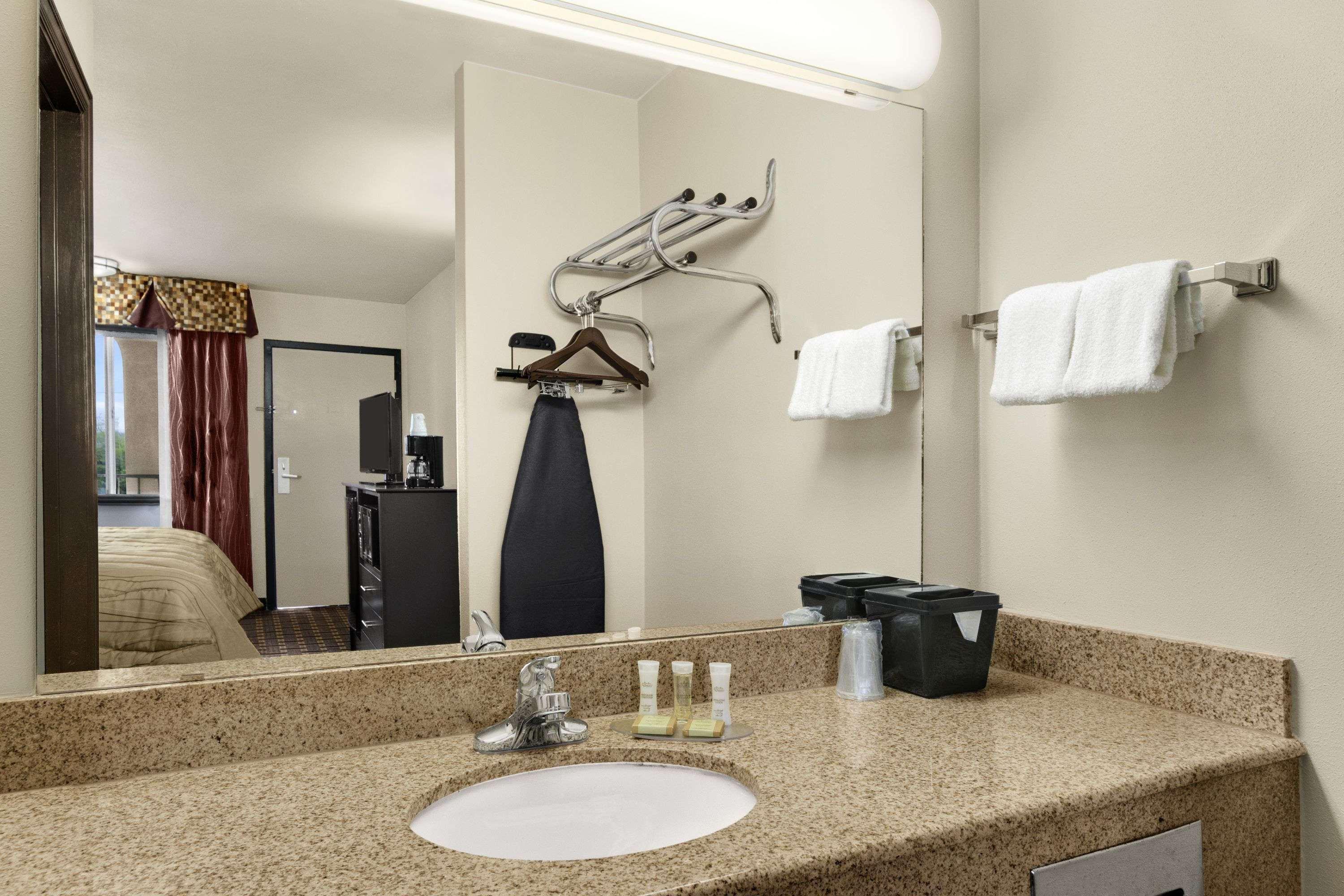 Super 8 By Wyndham Fort Worth Tx Zimmer foto