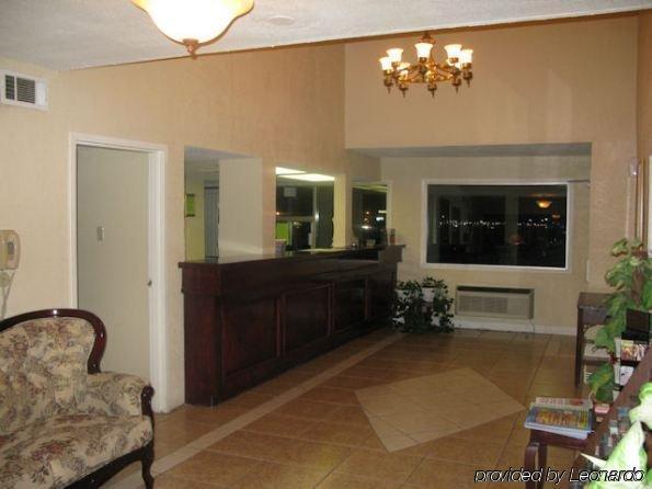 Super 8 By Wyndham Fort Worth Tx Interior foto